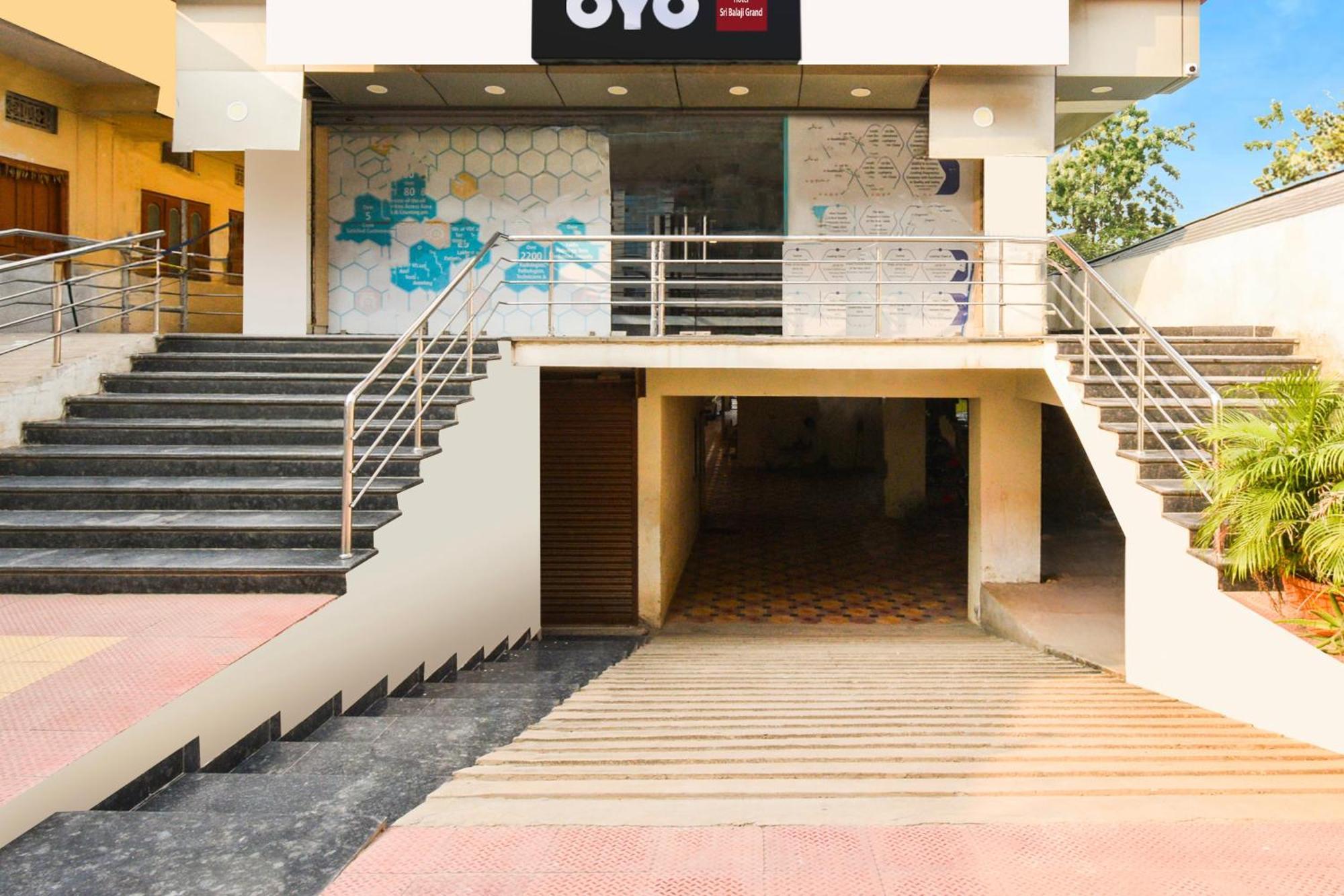 Hotel O Sri Balaji Grand Hajdarabad Zewnętrze zdjęcie