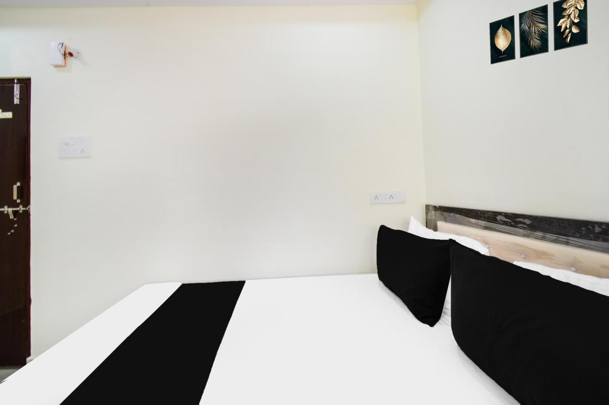 Hotel O Sri Balaji Grand Hajdarabad Zewnętrze zdjęcie